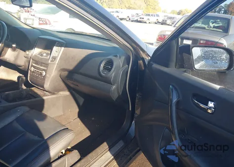 2013 Nissan Maxima 3.5 S from USA, damaged, VIN 1N4AA5APXDC838539